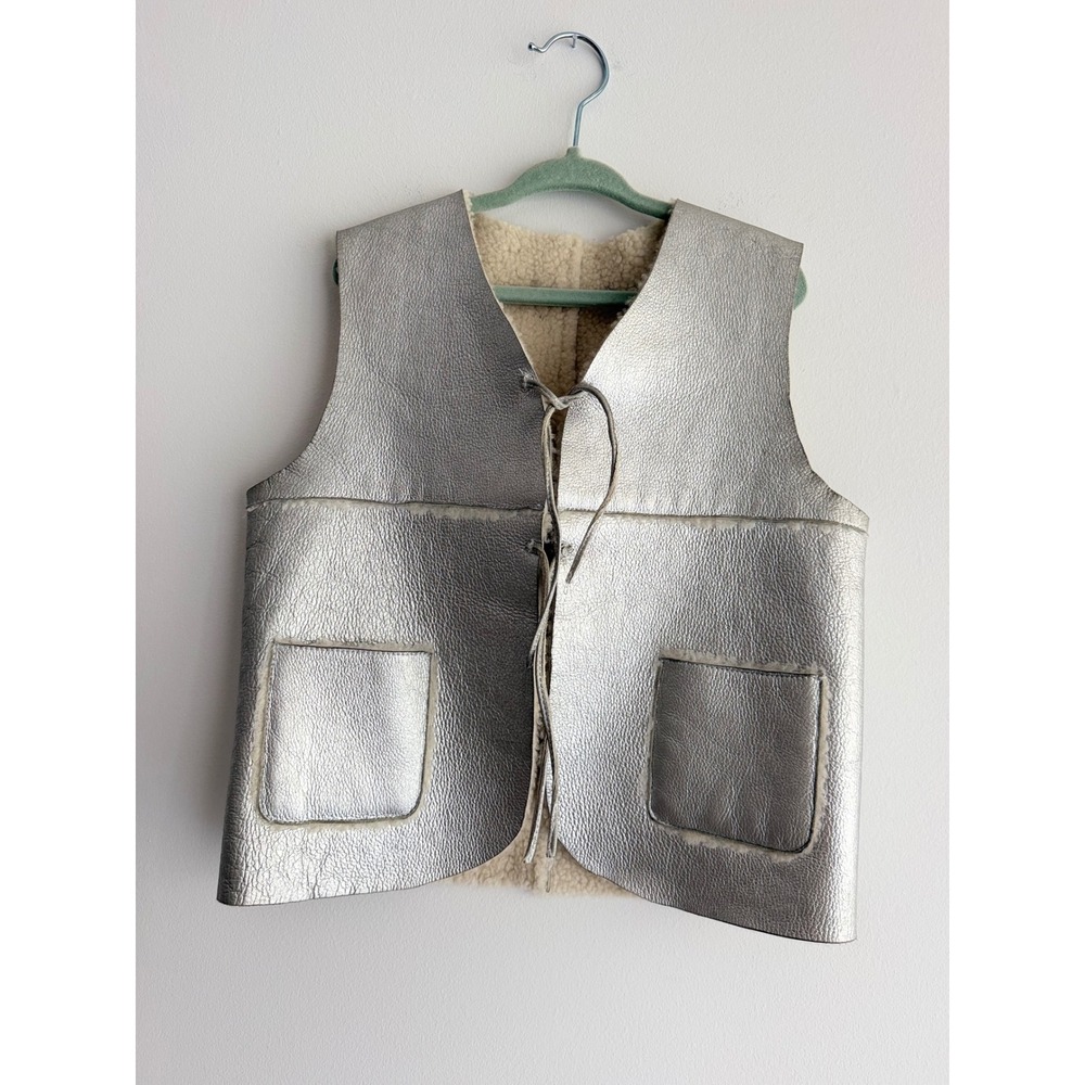 Bonpoint Kids Metallic Silver Sheepskin Shearling Vest Tie Front Pocket Size 6
